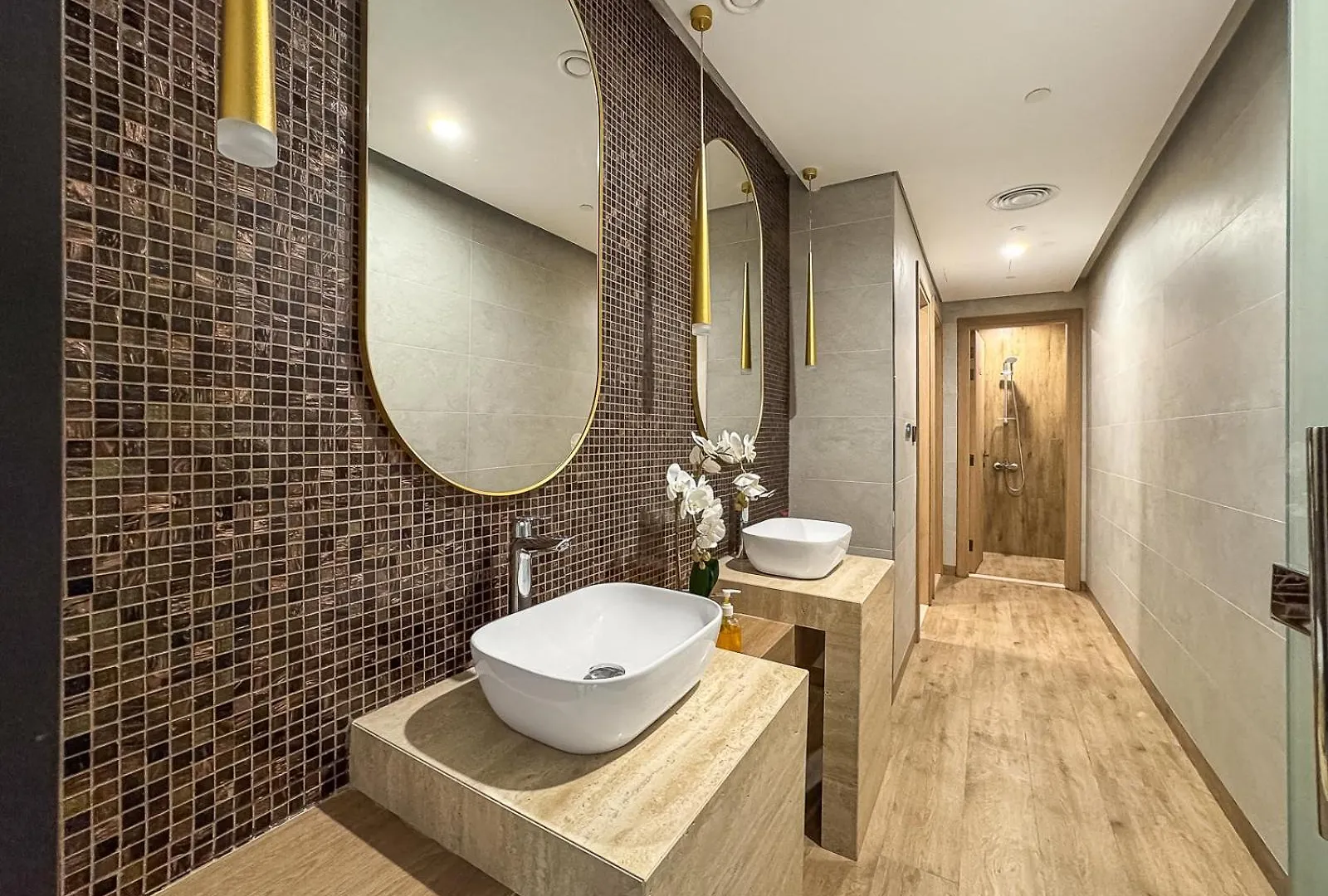 Modern Studio With Pool, Gym And Bbq Area Dubai Apartment